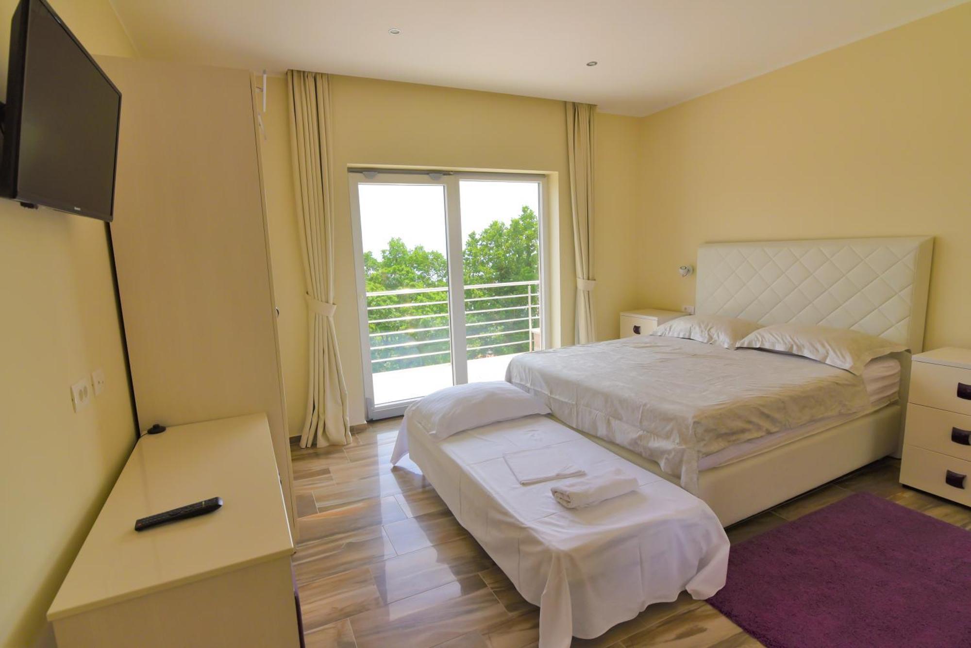 Guest House Manuela Opatija Buitenkant foto